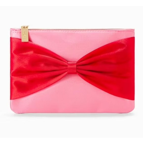 ipsy Handbags - NEW ipsy Glambag Cosmetic Bag